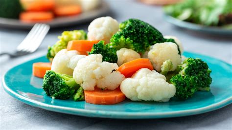 For Last Minute Steamed Veggies, Turn To Your Microwave