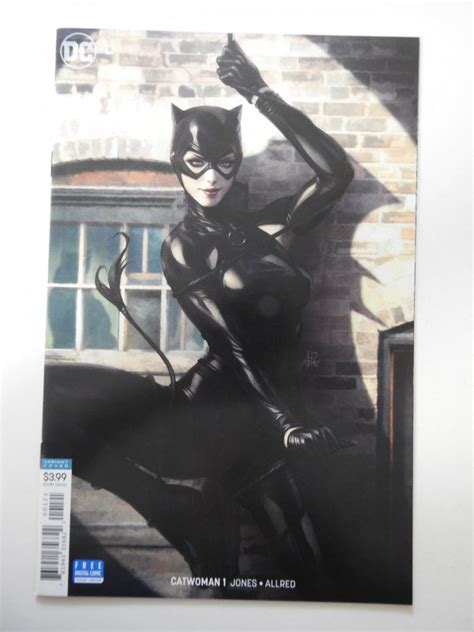 Catwoman 1 Stanley Artgerm Lau Variant Cover 2018 Comic Books