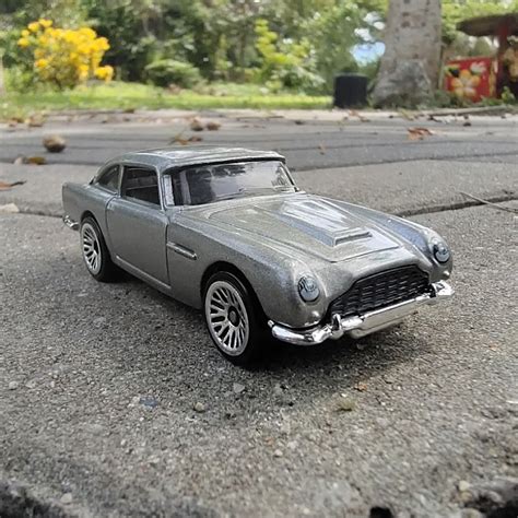 Hot Wheels Aston Martin DB From Pack Fast And Furious LOOSE Shopee Malaysia