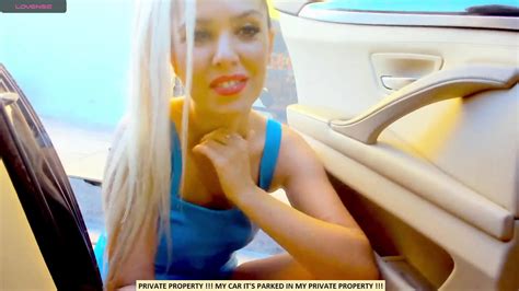 Skinny Big Booty Petite Blonde Milf Teasing In Car