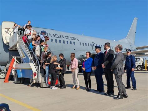 Incre Ble Primer Vuelo Humanitario De La Fach Trae De Vuelta A