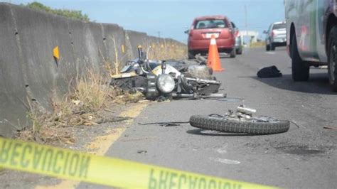 Tr Iler Arrolla A Motociclista En Boca Del R O Paso Del Toro