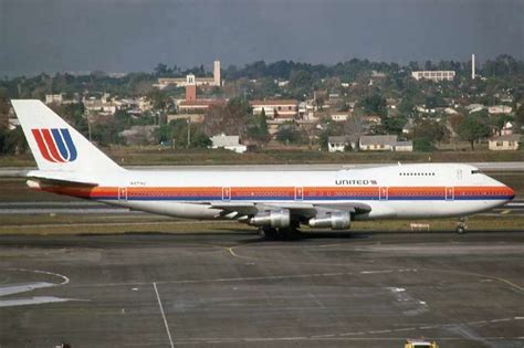 Aviation Photographs Of Boeing 747 122 ABPic