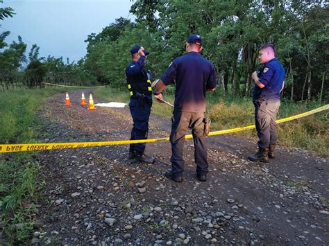 Asesinan A Mujer De Un Corte En La Garganta Y La Dejan En Una Calle