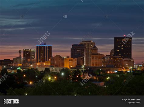 Dayton Ohio Skyline Image & Photo (Free Trial) | Bigstock