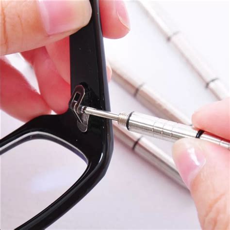 Как починить очки если дужка отвалилась - Блог о рисовании и уроках ...