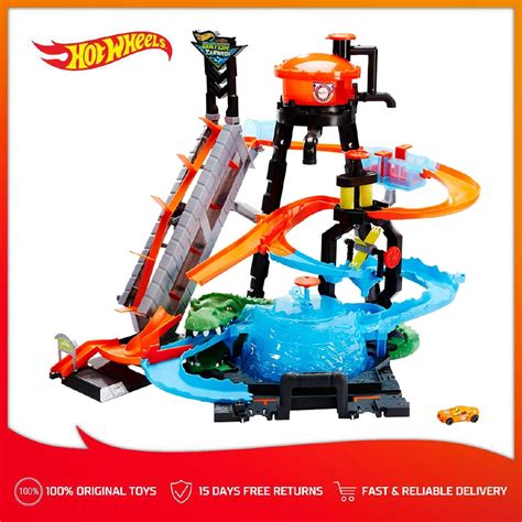 Hot Wheels Mega Car Wash Color Shifters City Playset Car Retro