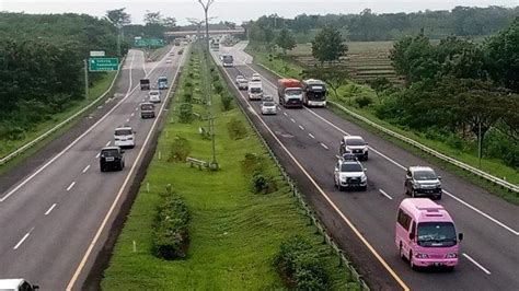 Jelang Arus Mudik Lebaran Drainase Di Km Dan Tol Cipali