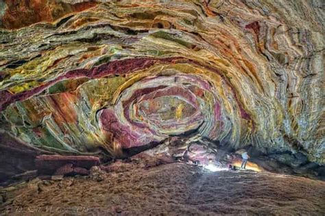 Rainbow Cave, Hormuz Island, Iran | Geology Page