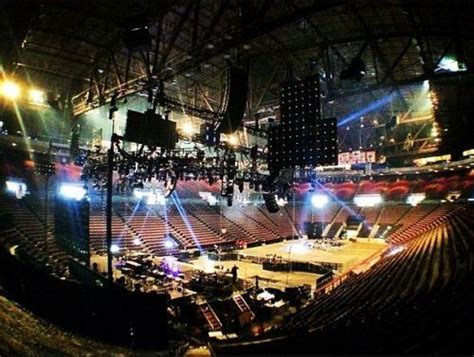 2014-04-08 U.S. Bank Arena, Cincinnati, OH - Brucebase Wiki