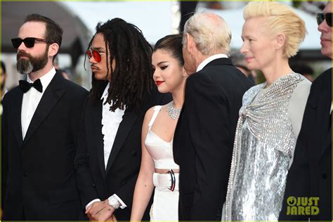 Selena Gomez Reveals What Bill Murray Whispered to Her at the Cannes ...