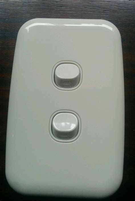 Clipsal Slimline Light Switches at Hayley Hood blog