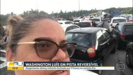 V Deo Alagamento Na Rodovia Washington Lu S Deixa Tr Nsito Fechado Por