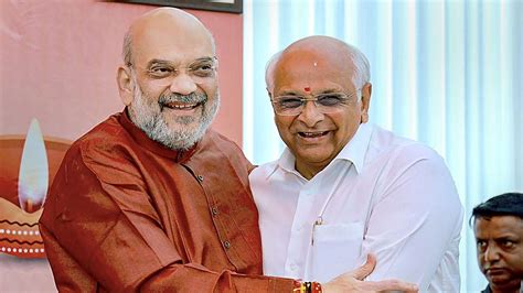 Gujarati New Year Amit Shah Cm Bhupendra Patel Meet Bjp Leaders