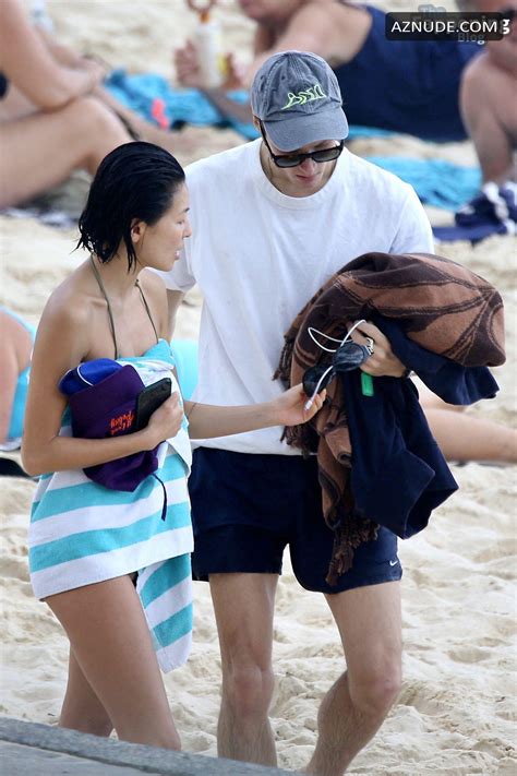 Yan Yan Chan Flaunts Her Sexy Bikini Body At Bronte Beach In Sydney Aznude