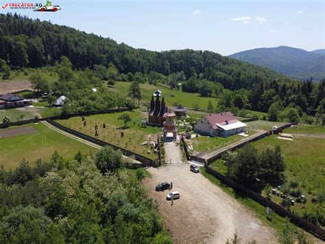 Schitul Pocrov Obiective Turistice De V Zut I Vizitat