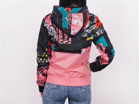 Ветровка Adidas цвет Розовый цвет Розовый