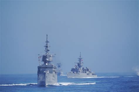 《海軍軍情報告》中國軍艦每日侵擾我周邊海域 兵力從2艘增援到5艘 上報 焦點