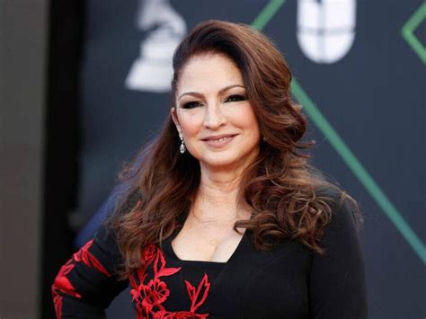 Gloria Estefan primera latina en ingresar al Salón de la Fama de Compositores Rudy Rudisimo