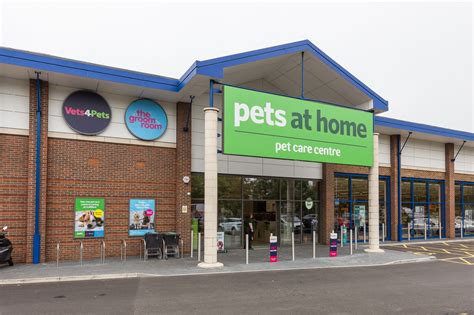 Practice Ownership Opportunity at Vets4Pets Guildford