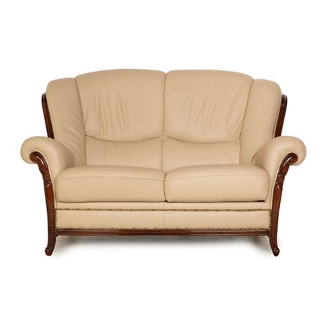 Zwei Sitzer Sofa Aus Beigefarbenem Leder Von Nieri Victoria Bei Pamono