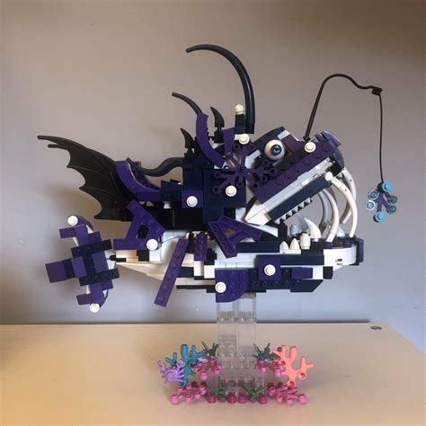 I made an angler fish : lego