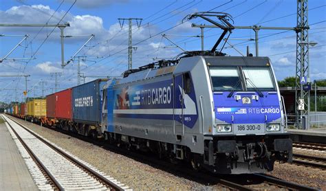 RTB CARGO GmbH Düren D mit der Railpool Lok 186 300 0 NVR Nummer