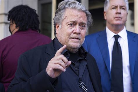 Declaran culpable a Steve Bannon Ex asesor de Trump desafió citación