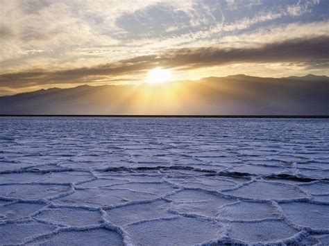 Sunrise at Badwater Basin, Death Valley National Park | Smithsonian Photo Contest | Smithsonian ...