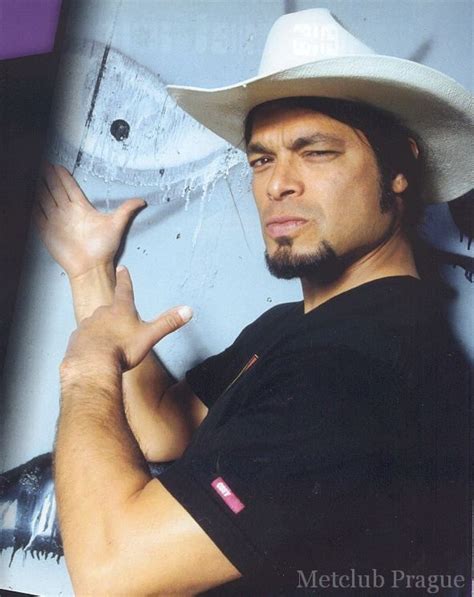 Metallica- bassist Robert Trujillo | Robert trujillo, Metallica, Trujillo