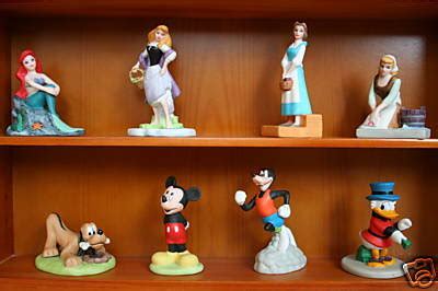 Lot Of Disney Grolier Figurines With Display Shelf