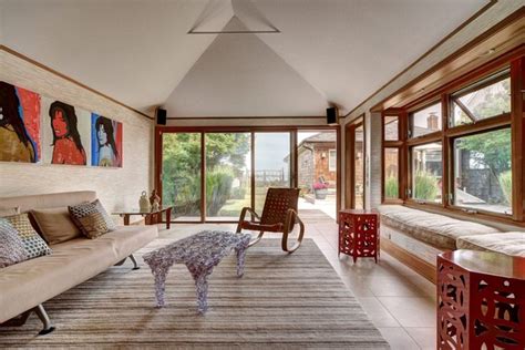 Atriz de Sex and the City rival de Sarah Jessica Parker coloca casa à venda por R 18 mi