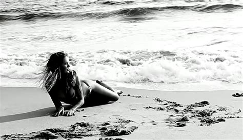 Naked Ireland Baldwin In LOVE Advent