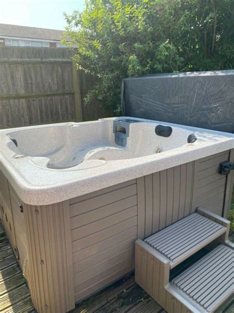 Ocean Spar Hot Tub For Sale From United Kingdom