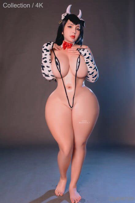 Queenie Chuppy Cow Cosplay Pics Queenie Chuppy Satsuki Cow Porn Pic