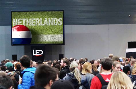 Groot Led Scherm Huren Tijdens Ek Voetbal 2021 Ledimpact