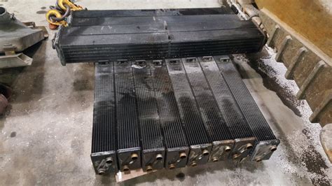 Caterpillar D T Amocs Radiator Cores Charge Air Coolers And Oil