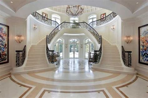 Glorious Mansion Staircase Designs