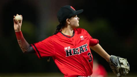 20 Best Female Baseball Players To Represent Australia Emeralds At 2023