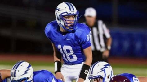 Nj High School Star Quarterback Dies After Suffering Injury During Game