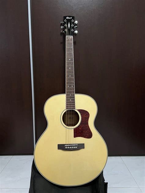 Cort CJ-MEDX-NAT-W Acoustic Guitar w/Bag, Natural Glossy, Hobbies ...