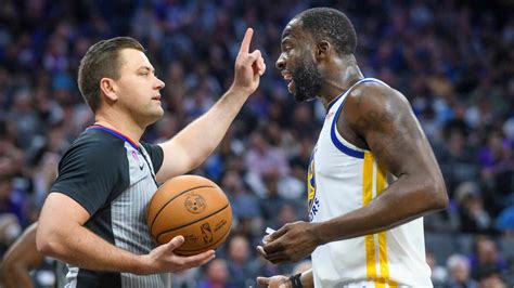 Warriors Draymond Green Ejected After Stomping Kings Sabonis