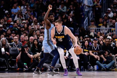 Nikola Jokic Denver Nuggets Defeat Injured Memphis Grizzlies In