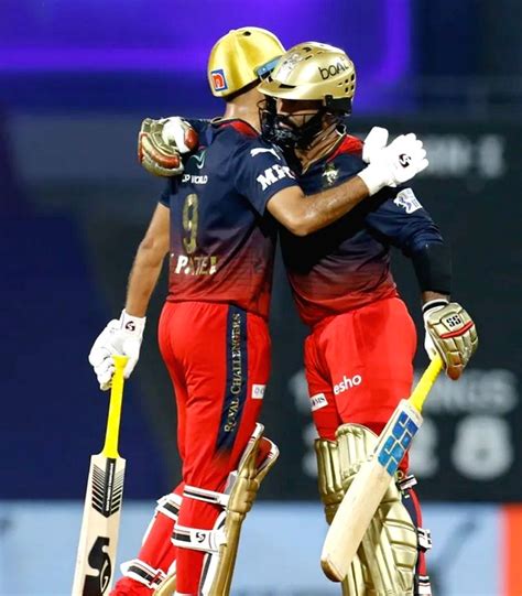 Ipl 2022 Dinesh Karthik Close To Being As Ice Cool As Ms Dhoni Says