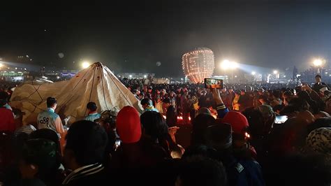 Taunggyi Balloon Festival Myanmar - Bizarre & Special - Mijn Reiservaring