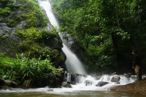 Pesona 5 Wisata Air Terjun Cantik Di Sumedang Ada Yang Mirip Niagara