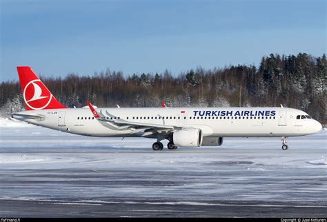 TC LSN Airbus A321 271NX Turkish Airlines 17 01 2022 FlyFinland Fi