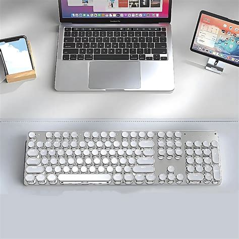 Retro Typewriter Bluetooth Keyboard 2 - White | The PNK Stuff