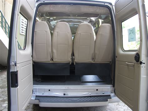 Xe 16 chỗ - Ford Transit - Xelinhan.vn