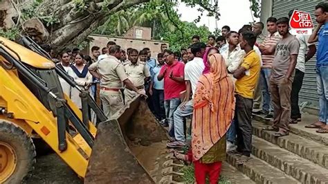 Tmc Party Office যোগীর পথে বাংলাও বুলডোজার দিয়ে তৃণমূল পার্টি অফিস